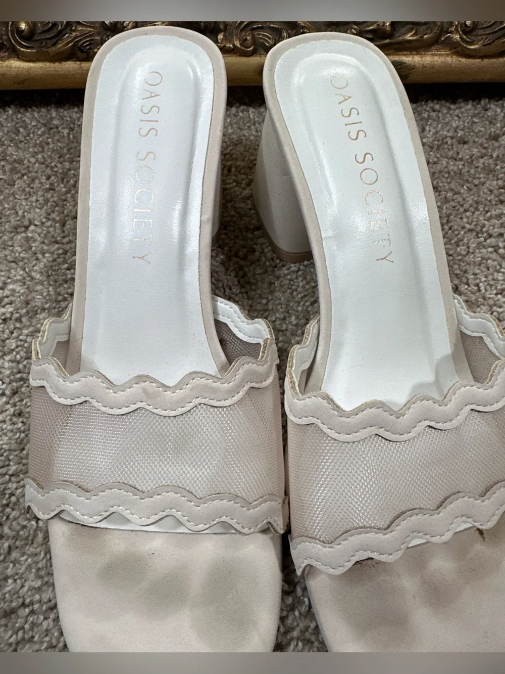 Oasis Society The Trina Scalloped Mesh Block Heel Vegan Leather Size 7.5 $42